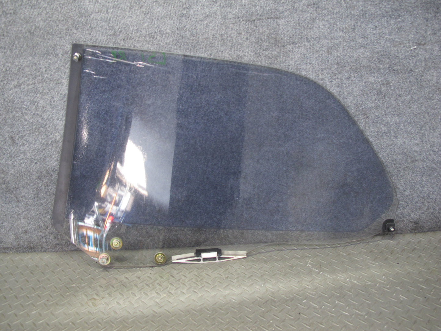 95-97 Lexus LS400 UCF20L Rear Right Door Glass Window OEM