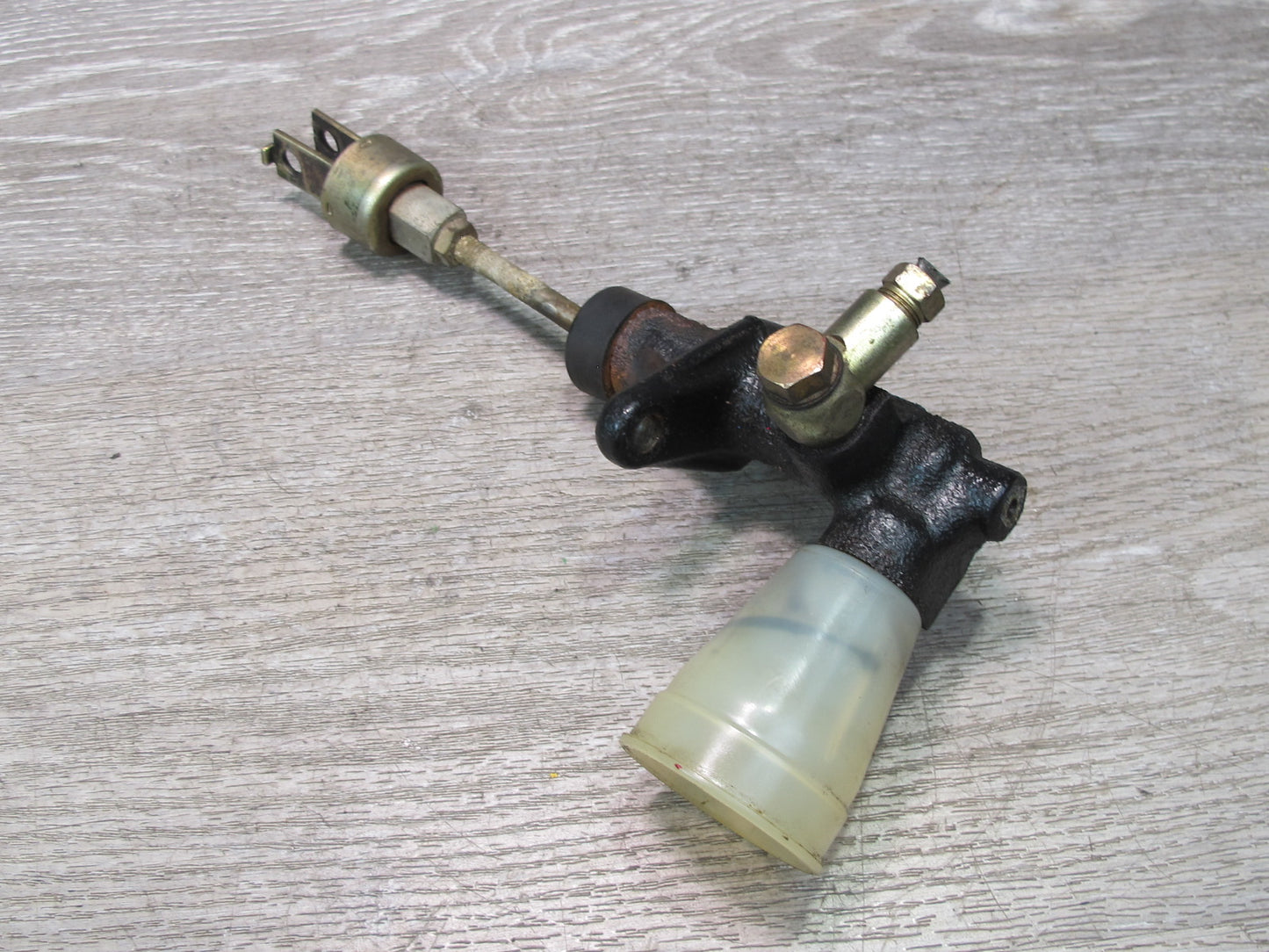 85-89 Toyota MR2 AW15 M/T Clutch Master Cylinder OEM