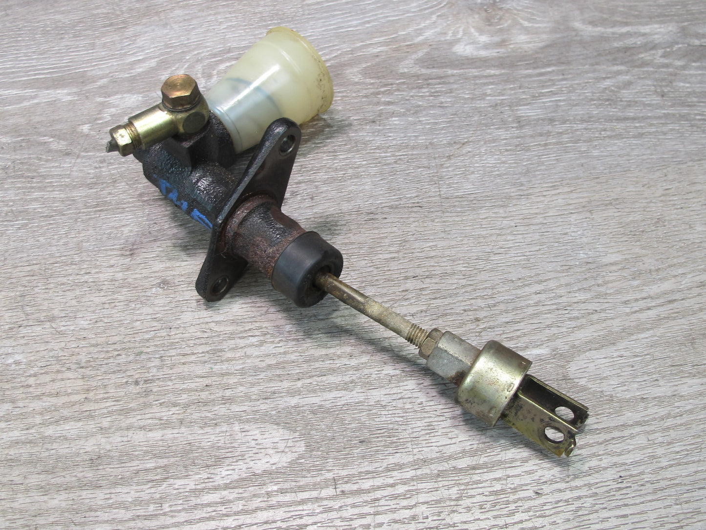 85-89 Toyota MR2 AW15 M/T Clutch Master Cylinder OEM