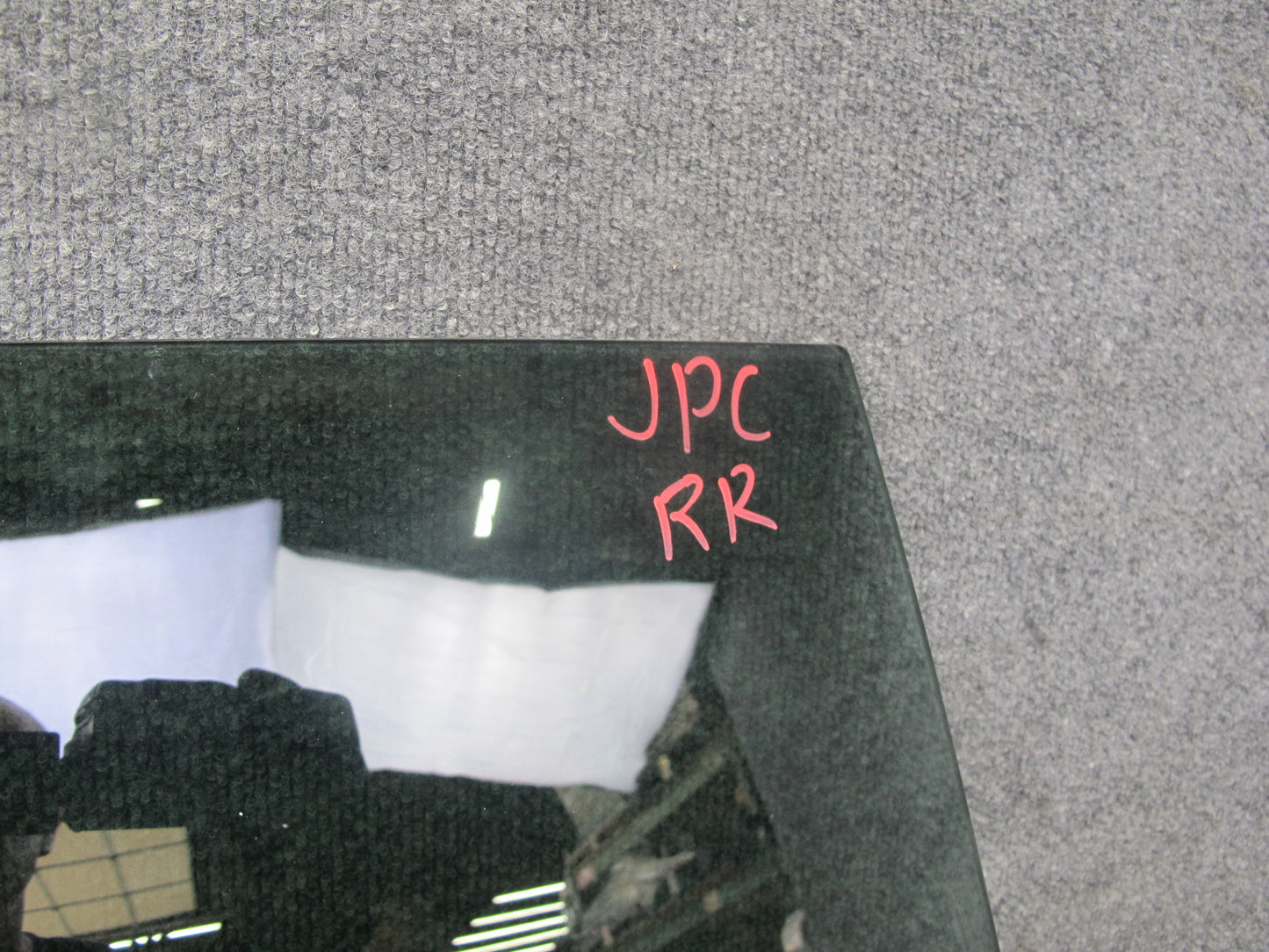 2003-2010 Porsche Cayenne 955 Rear Right Door Glass Window