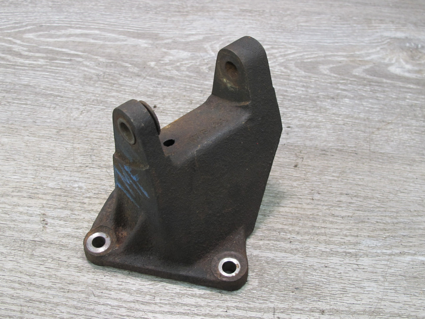 87-89 Toyota MR2 AW15 4AGELC Engine Generator Alternator Bracket Mount OEM