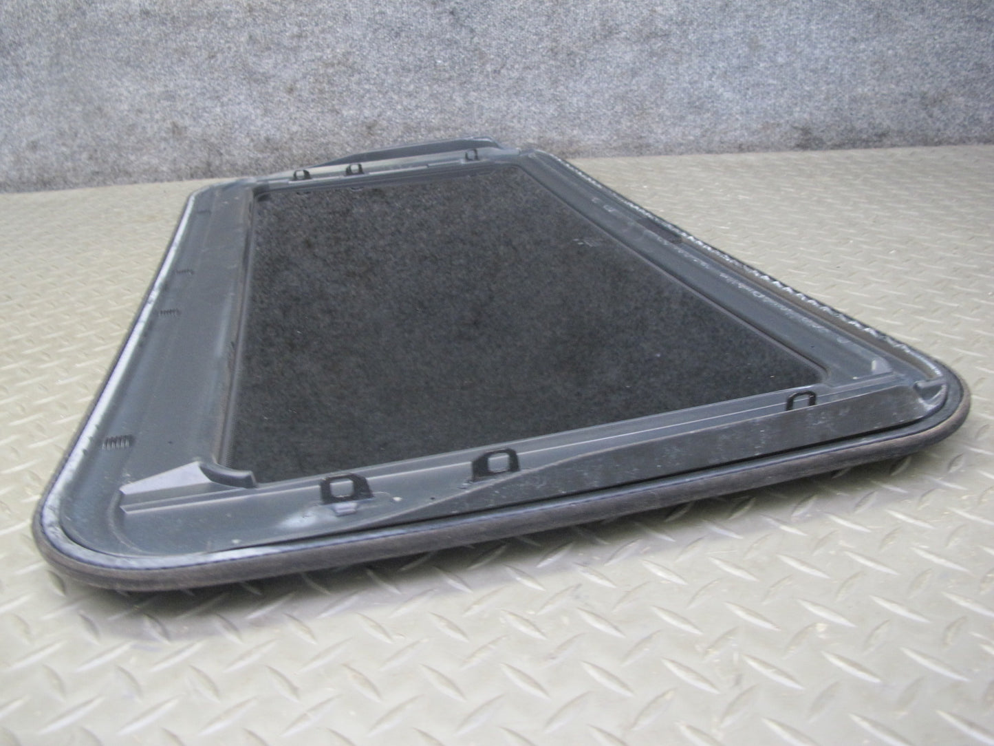 2003-2010 Porsche Cayenne 957 Sunroof Glass Window 7L0877055B
