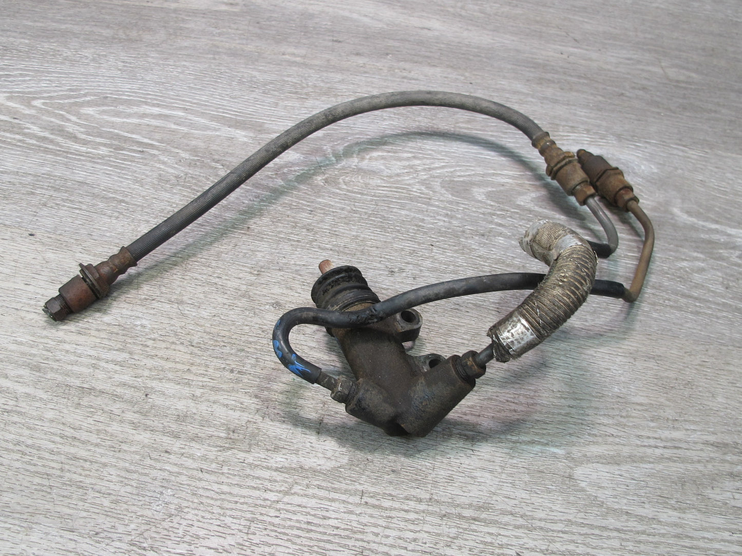 85-89 Toyota MR2 AW15 4AGELC M/T Clutch Slave Cylinder w Lines Assembly OEM