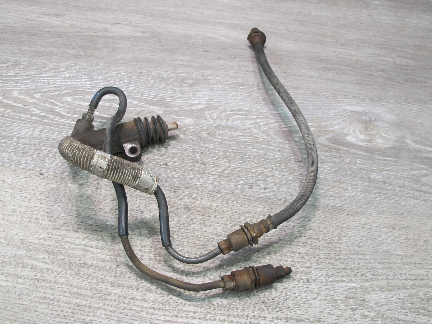 85-89 Toyota MR2 AW15 4AGELC M/T Clutch Slave Cylinder w Lines Assembly OEM