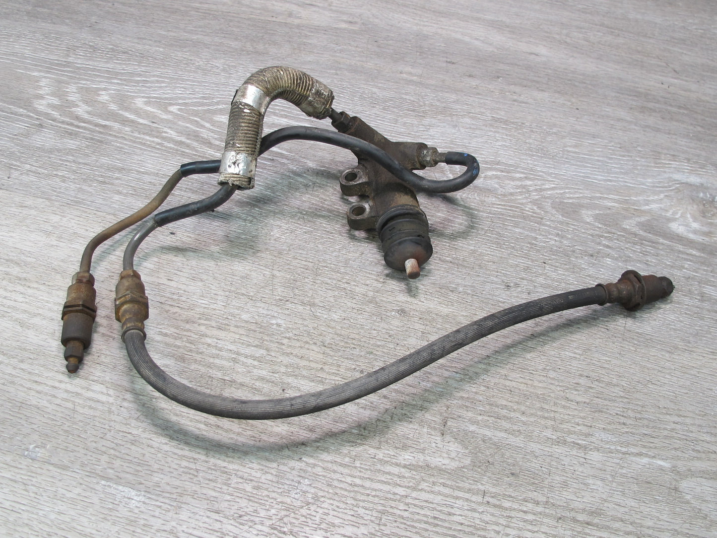 85-89 Toyota MR2 AW15 4AGELC M/T Clutch Slave Cylinder w Lines Assembly OEM