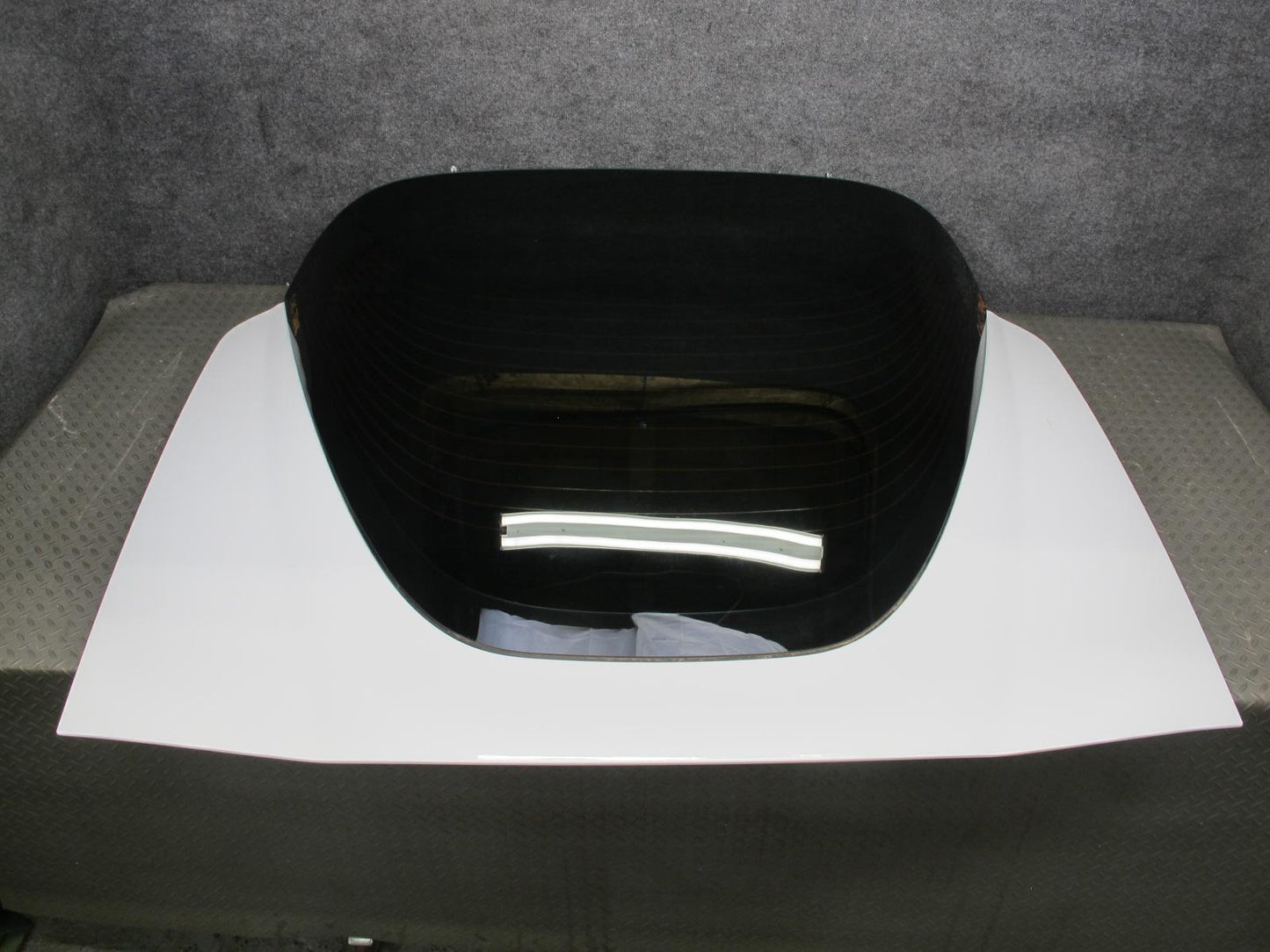 05-13 Chevrolet Corvette C6 Coupe Rear Trunk Lid Tailgate Liftgate w Glass OEM