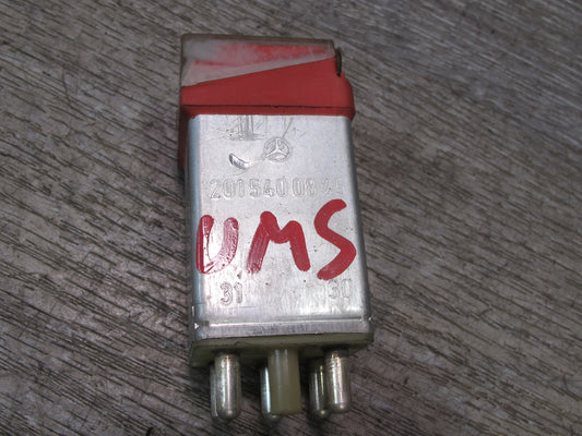 86-91 Mercedes W126 S-class Overload Protection Relay Module 2015400845 OEM