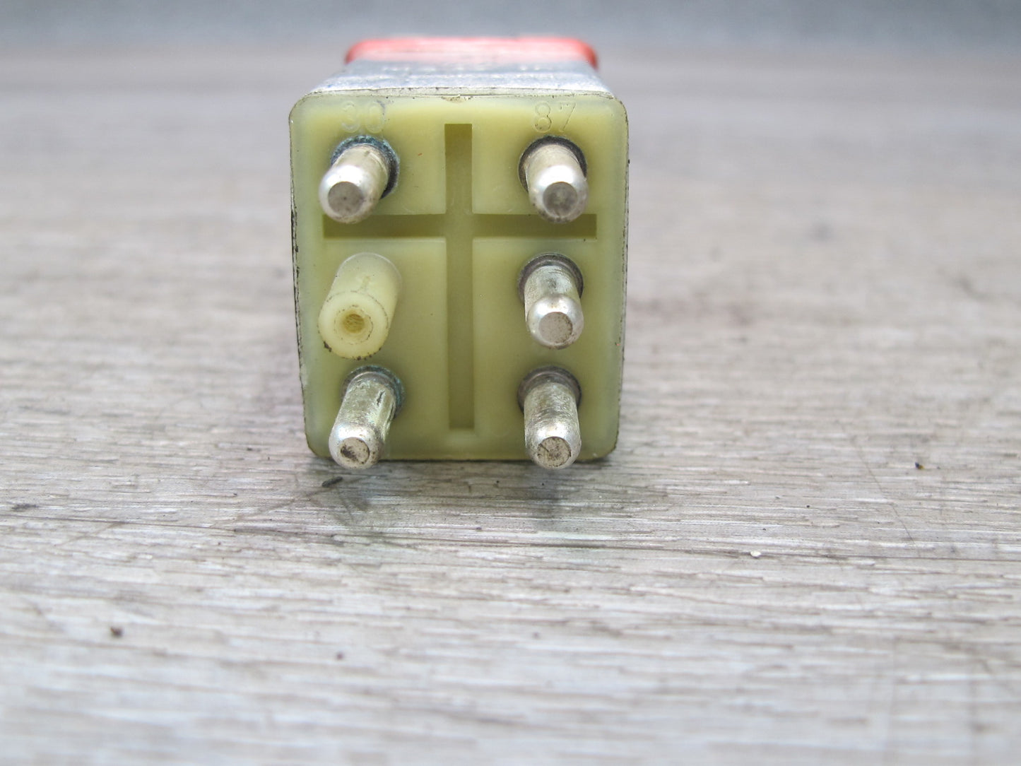 86-91 Mercedes W126 S-class Overload Protection Relay Module 2015400845 OEM