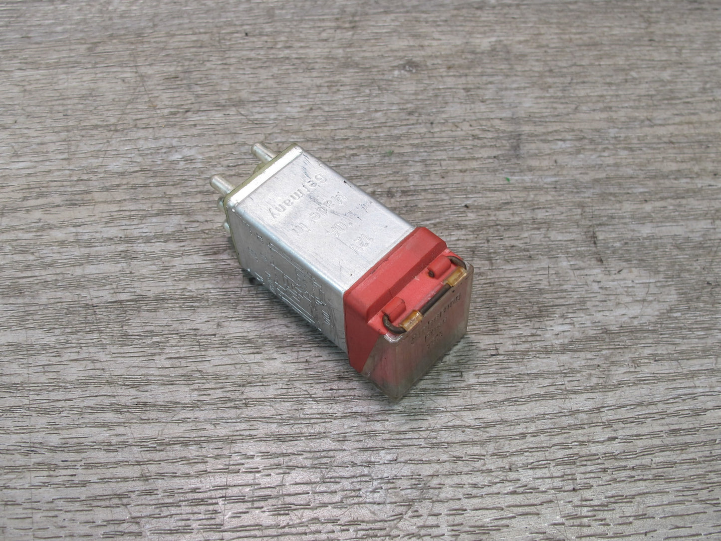 86-91 Mercedes W126 S-class Overload Protection Relay Module 2015400845 OEM