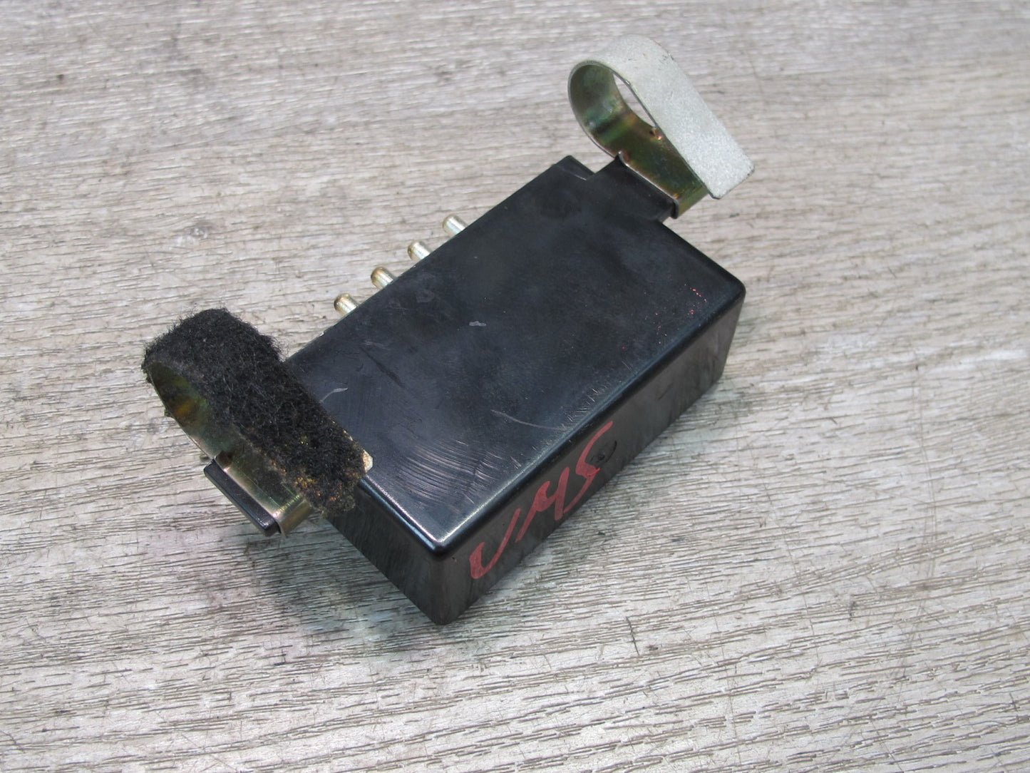 86-91 Mercedes W126 S-class Heated Seat Relay Module 1268210147 OEM