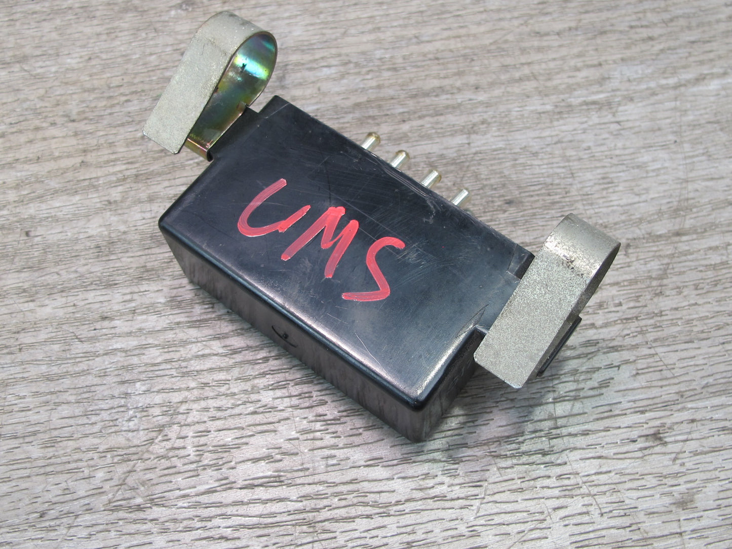 86-91 Mercedes W126 S-class Heated Seat Relay Module 1268210147 OEM