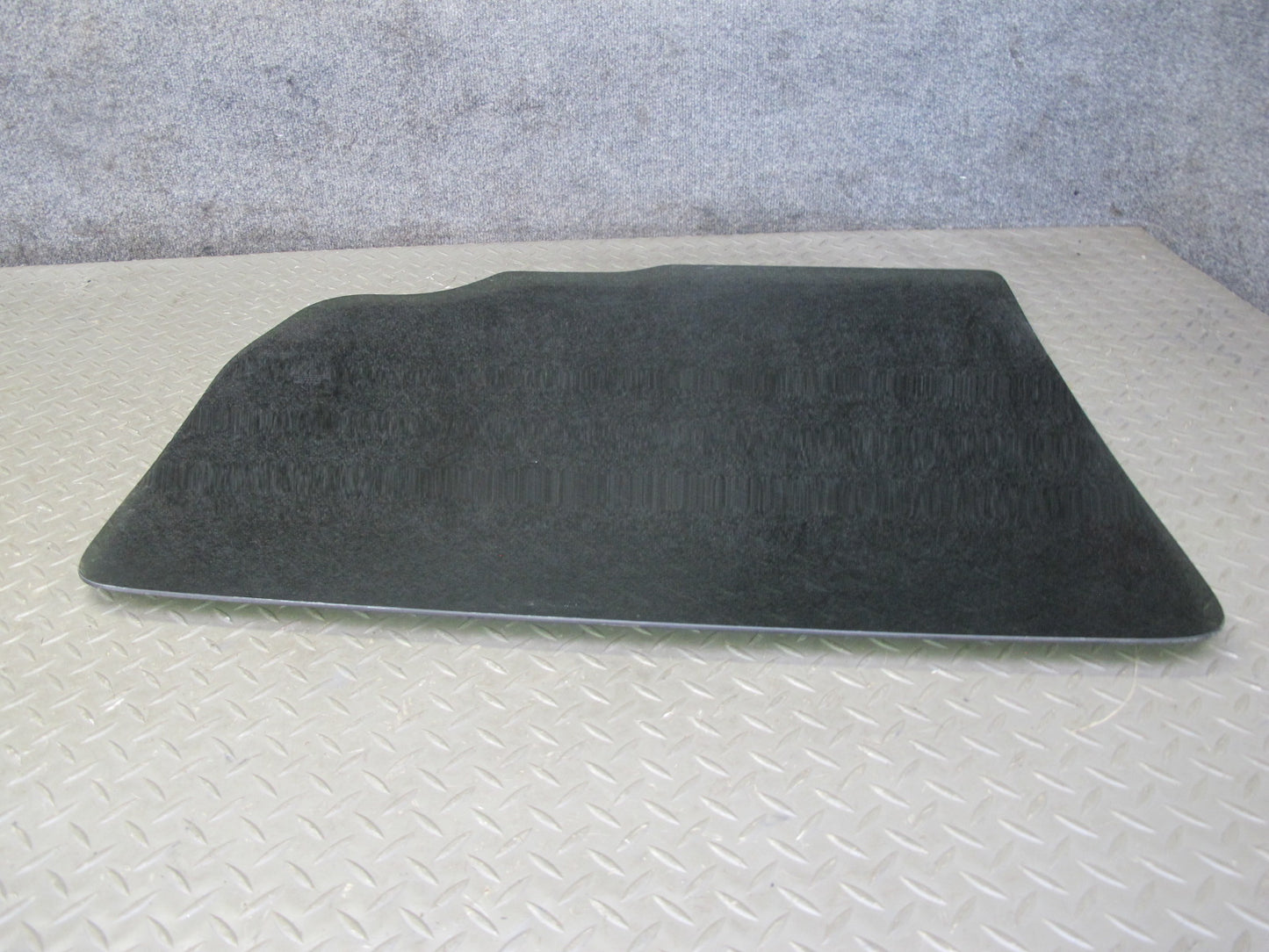 2003-2009 Hummer H2 Rear Right Passenger Side Door Glass Window