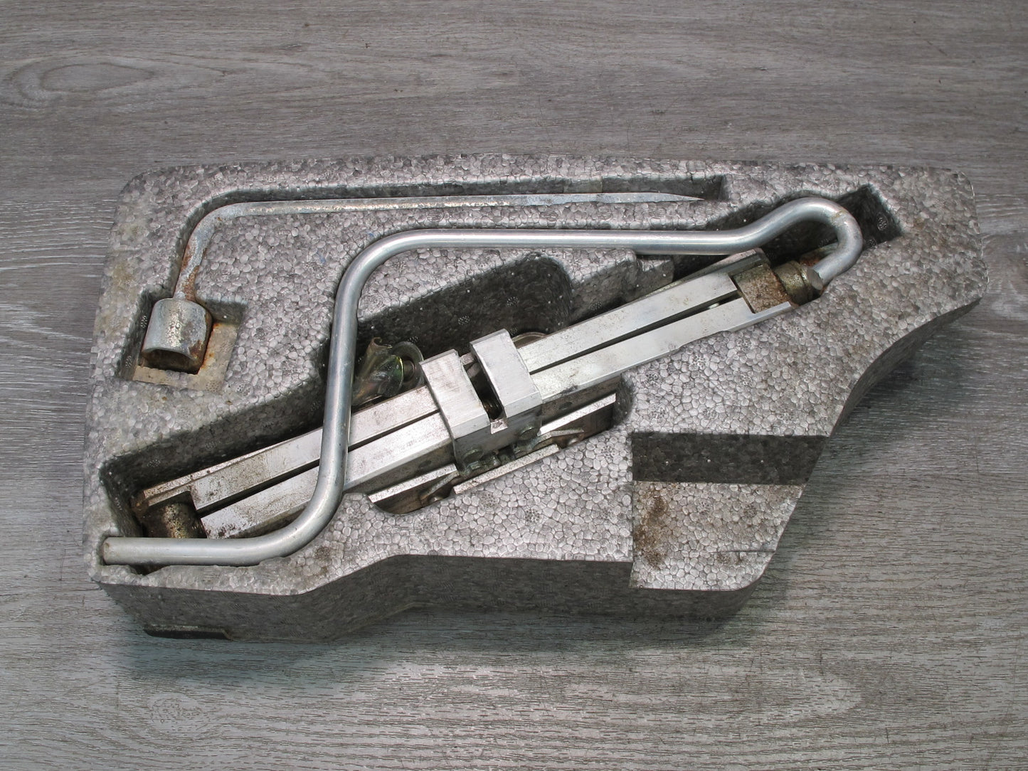 90-96 Nissan Z32 300ZX 2+0 Emergency Spare Tire Lift Jack Tool KIT w Foam OEM