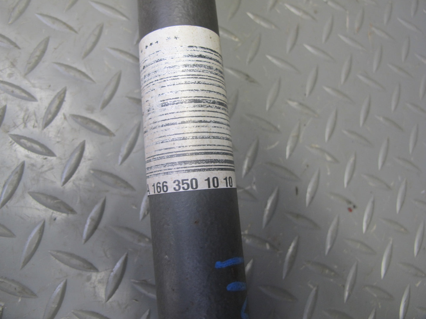 12-18 Mercedes W166 GLE350 ML350 AWD Rear Left Suspension Axle Shaft OEM