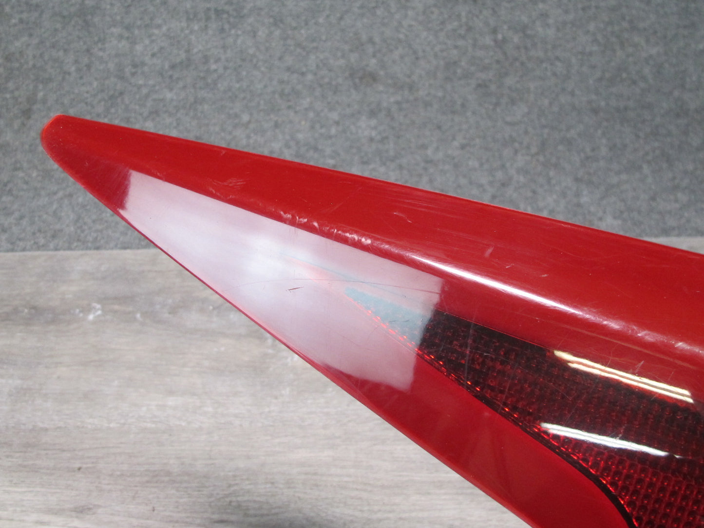 2004-2009 Cadillac XLR Rear Left Driver Side Brake Tail Light Lamp