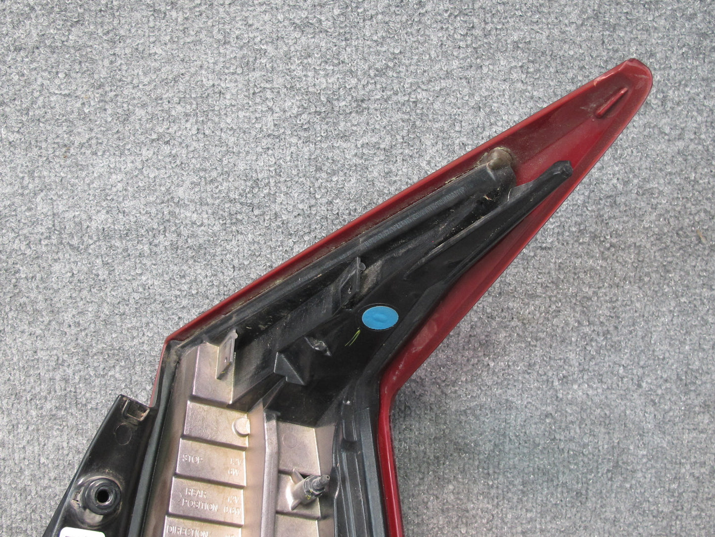 2004-2009 Cadillac XLR Rear Left Driver Side Brake Tail Light Lamp