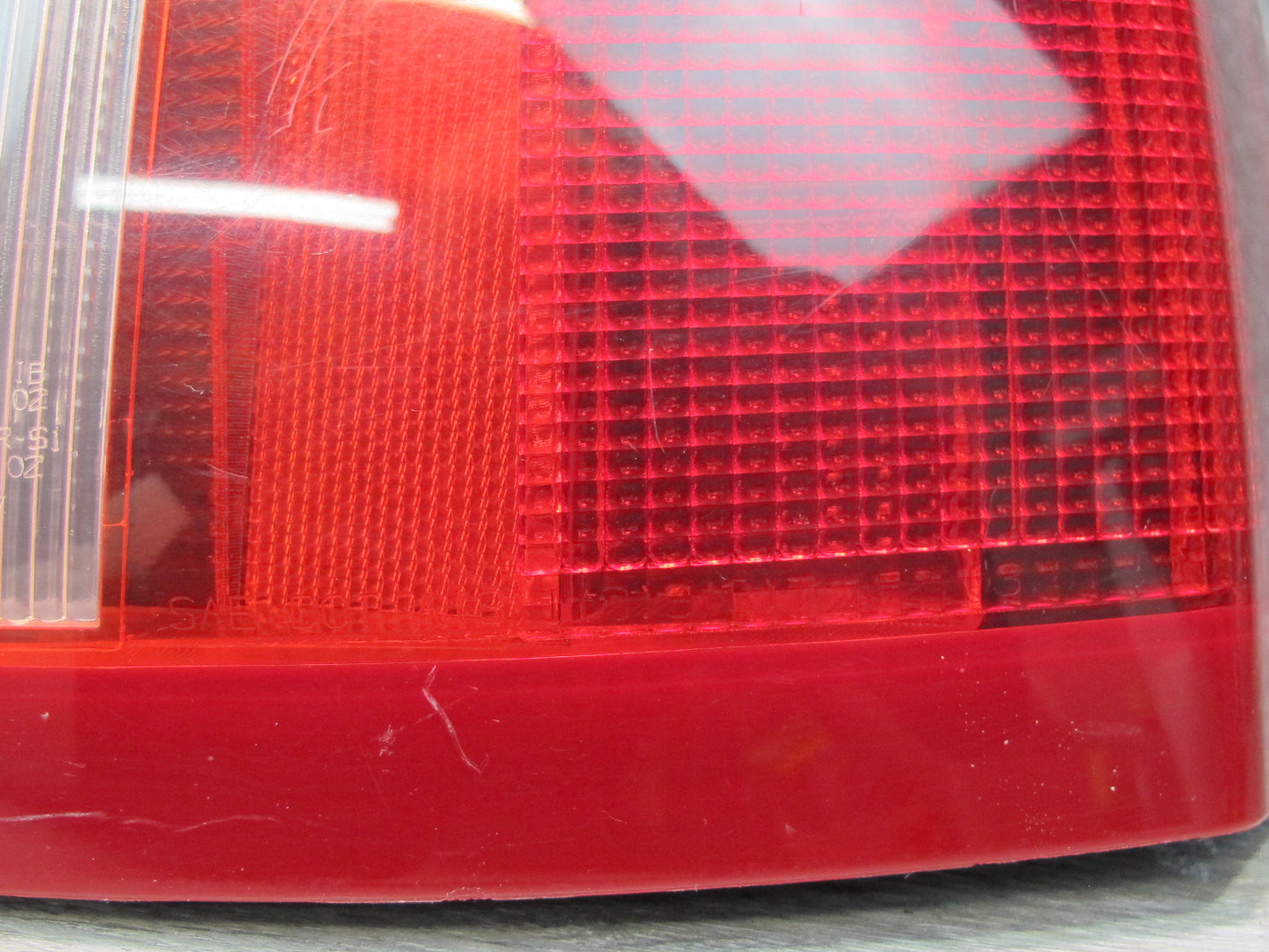 2004-2009 Cadillac XLR Rear Right Passenger Side Brake Tail Light Lamp