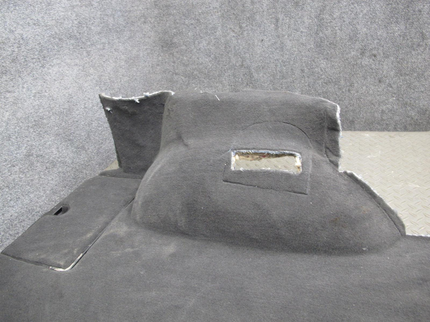 05-13 Chevrolet Corvette C6 Coupe Rear Floor Carpet Panel 15798089 OEM
