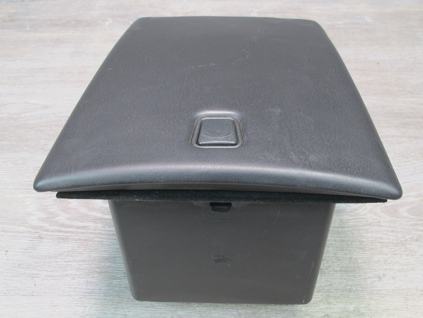 2004-2009 Cadillac XLR Rear Console Storage Compartment Box Leather Black
