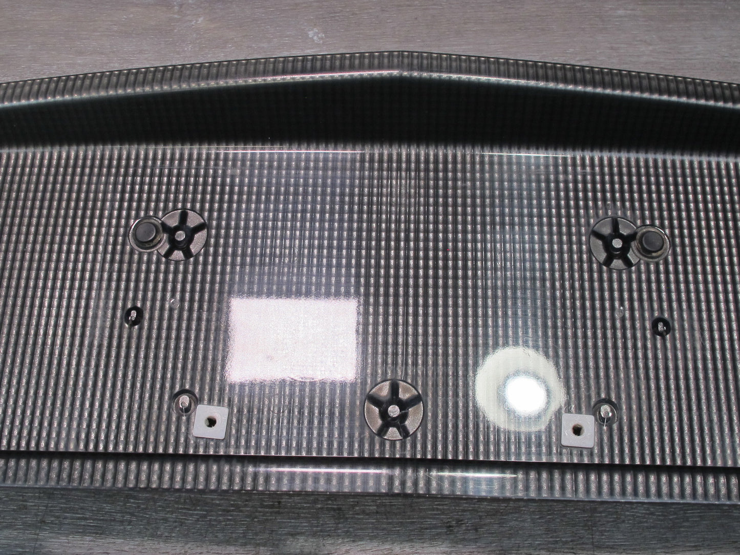 2004-2009 Cadillac XLR Rear Trunk Lid License Plate Light Panel 10355557