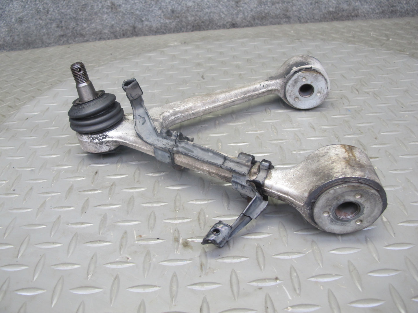 92-00 Lexus SC400 SC300 Front Left Suspension Upper Control Arm OEM