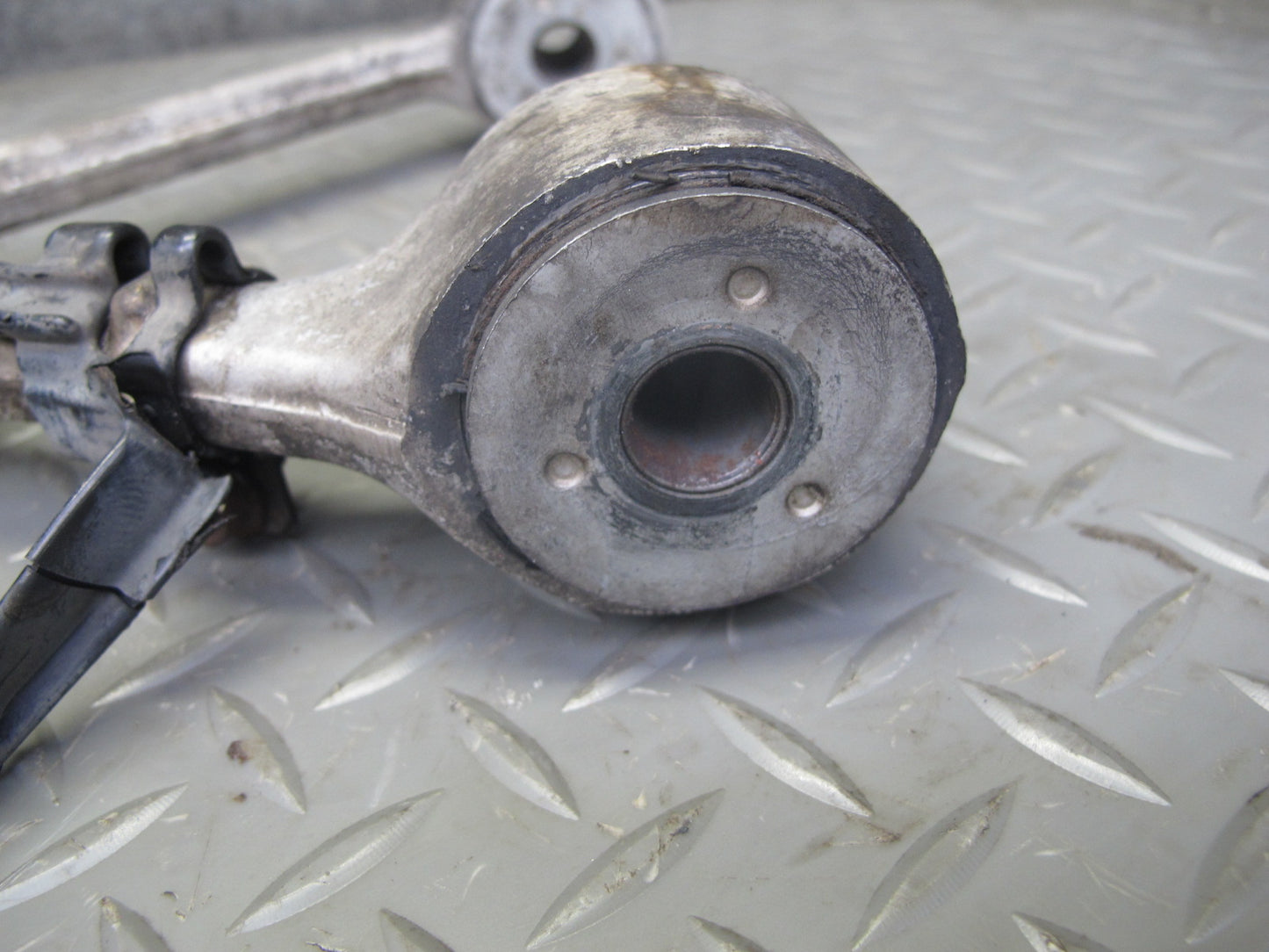 92-00 Lexus SC400 SC300 Front Left Suspension Upper Control Arm OEM