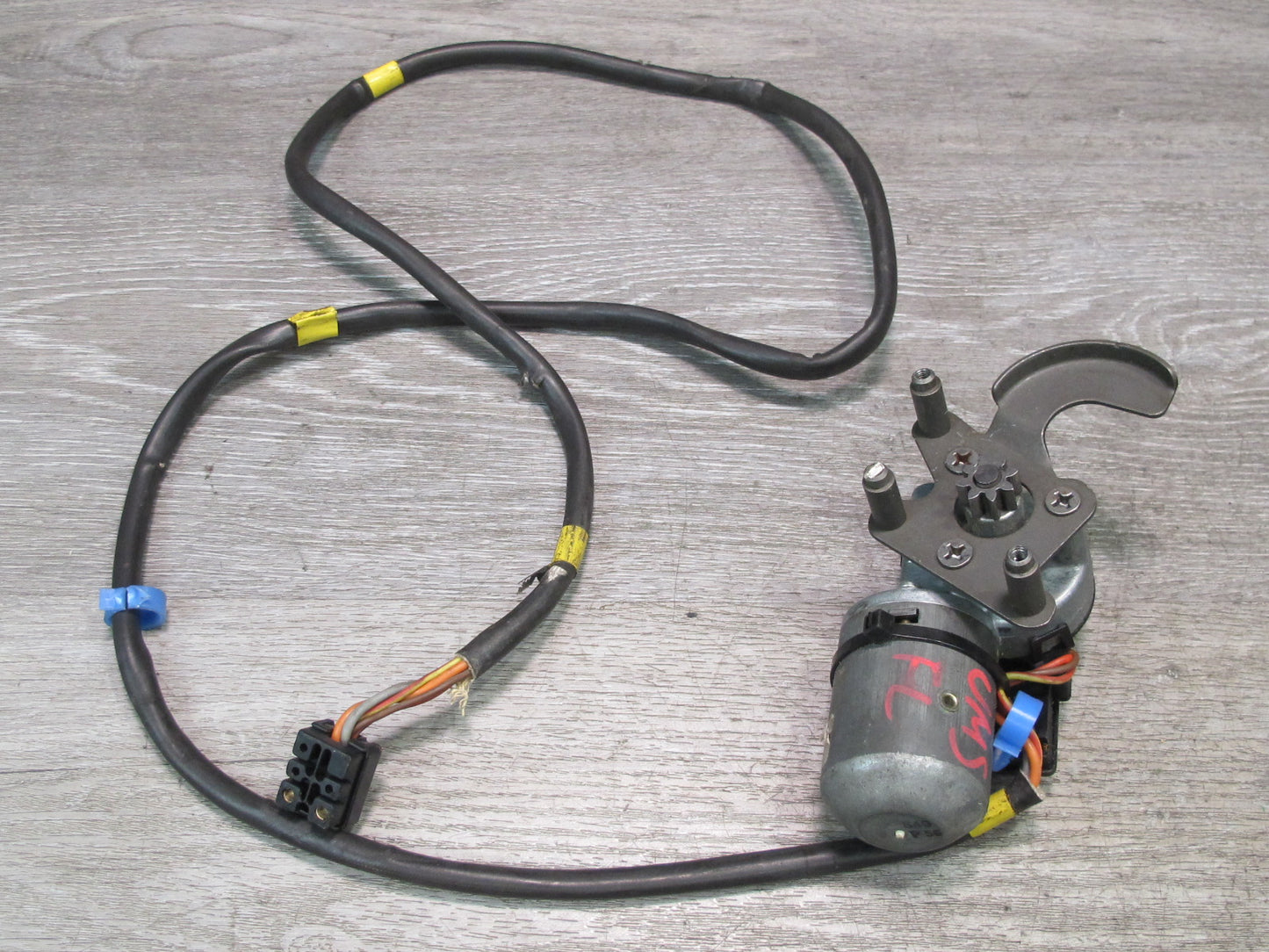 86-91 Mercedes W126 S-class Set of 2 Front Left Seat Adjust Motor OEM