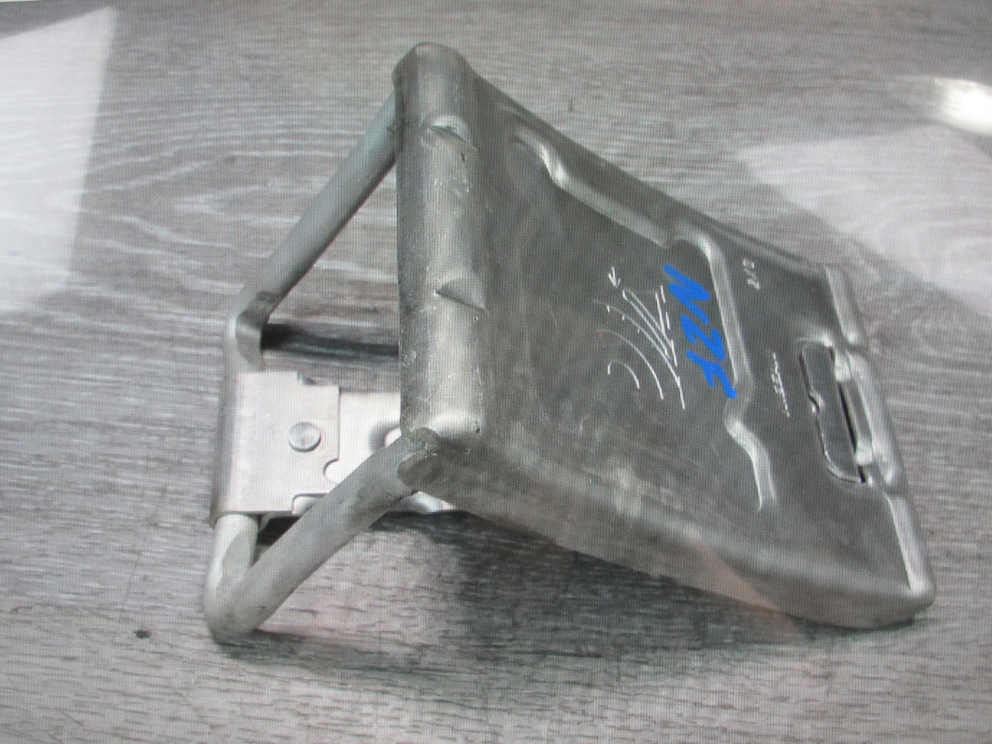 90-96 Nissan Z32 300ZX Set of 2 Wheel Chock Stopper Tool OEM