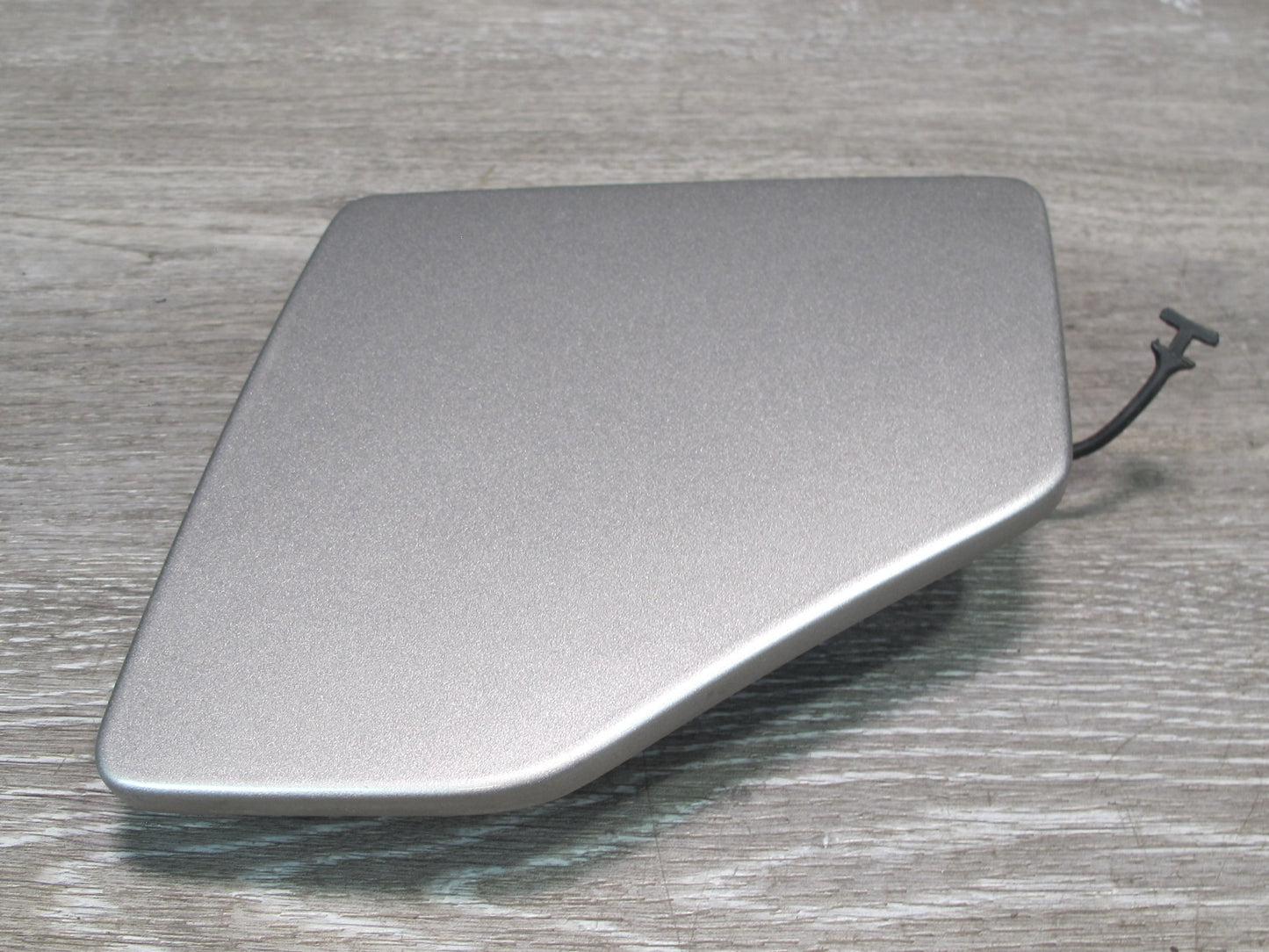 2004-2009 Cadillac XLR Fuel Tank Filler Door Lid Cover Silver