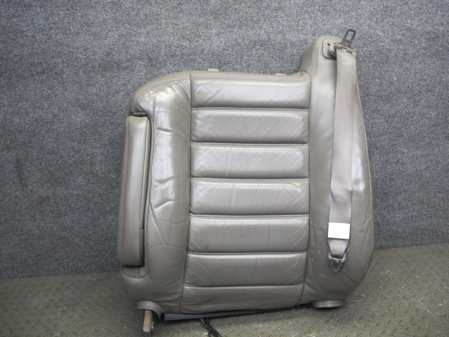 2003-2007 Hummer H2 Front Left Driver Side Seat Upper Cushion Leather