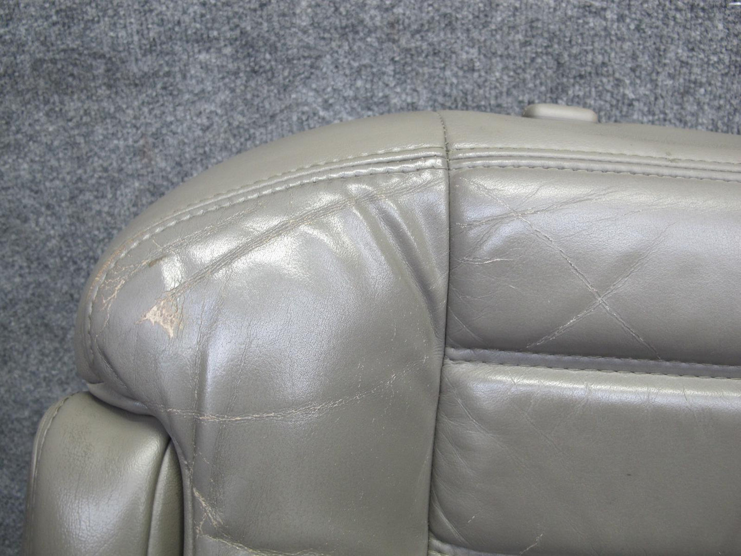 2003-2007 Hummer H2 Front Left Driver Side Seat Upper Cushion Leather