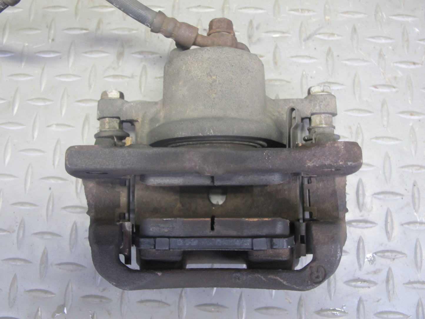 00-05 Toyota MR2 Spyder ZZW30L Set of 2 Front Left & Right Brake Caliper OEM
