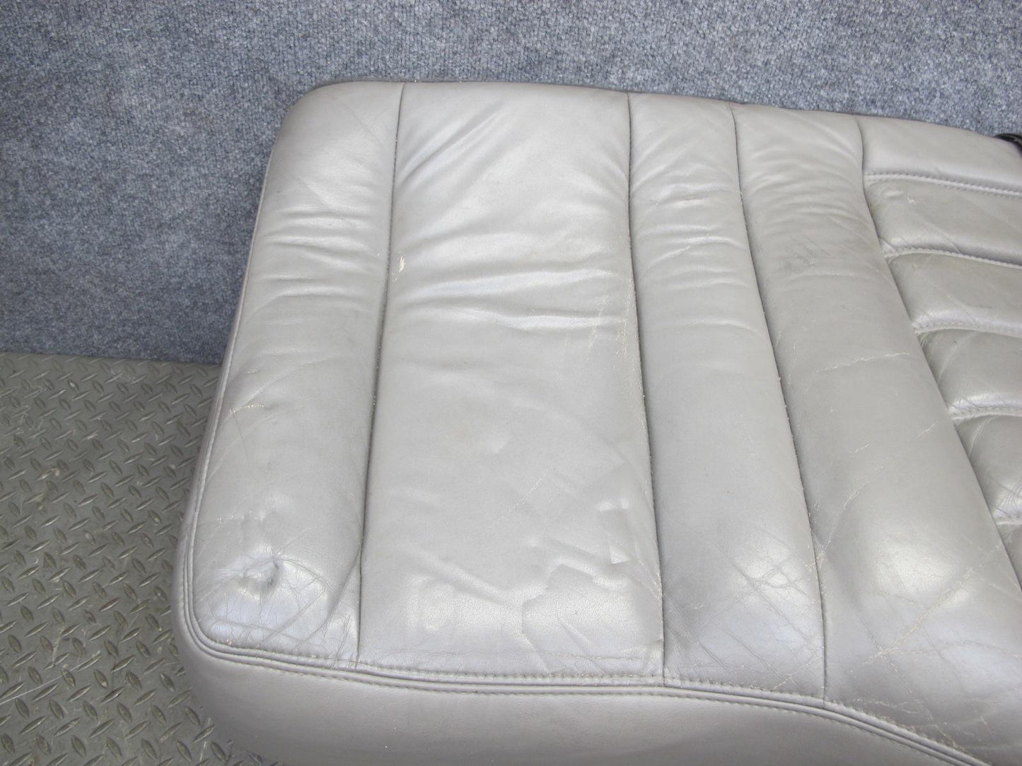 2003-2007 Hummer H2 Rear 2ND ROW Left Driver Side Seat Lower Cushion Leather