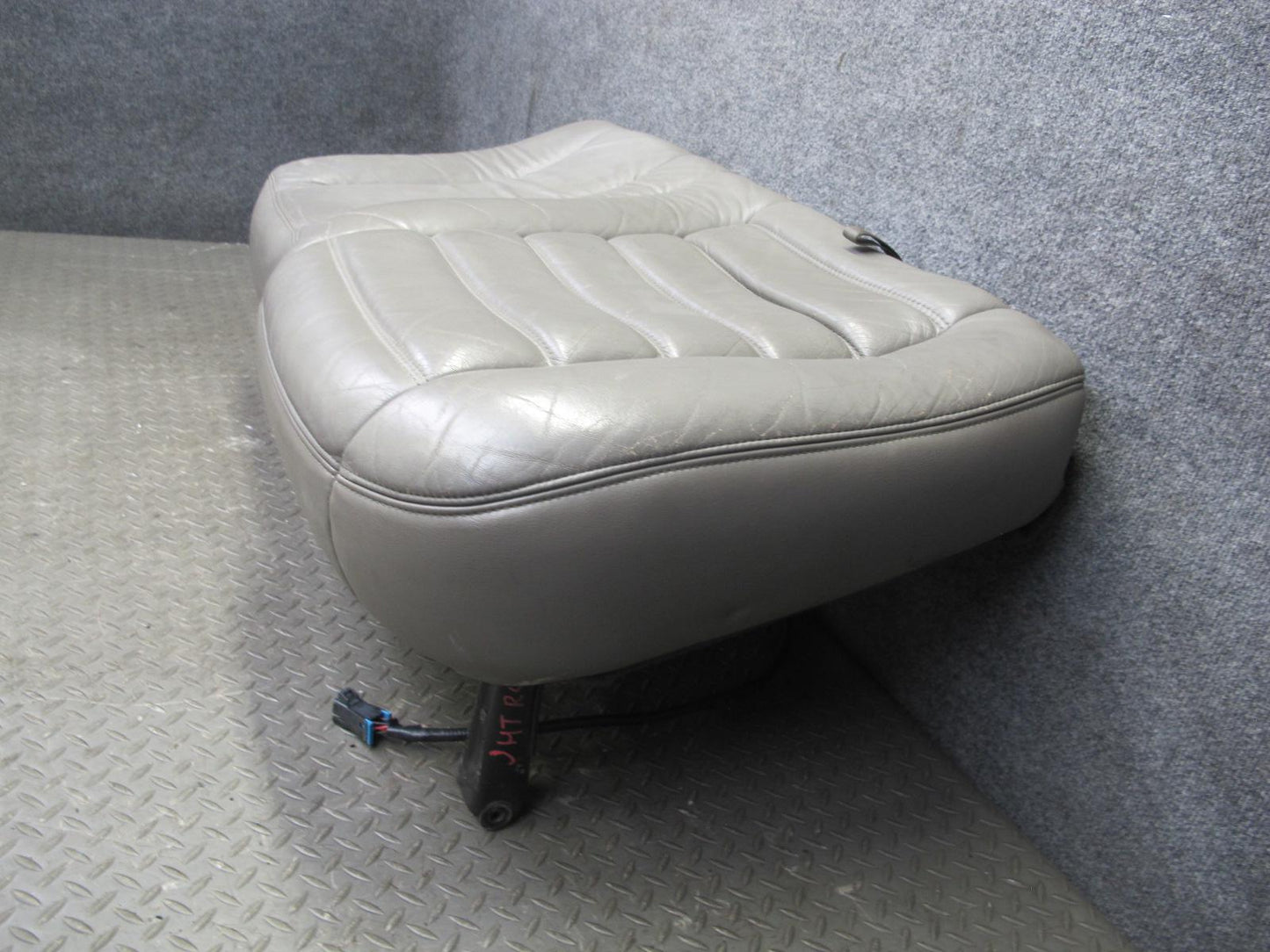 2003-2007 Hummer H2 Rear 2ND ROW Left Driver Side Seat Lower Cushion Leather