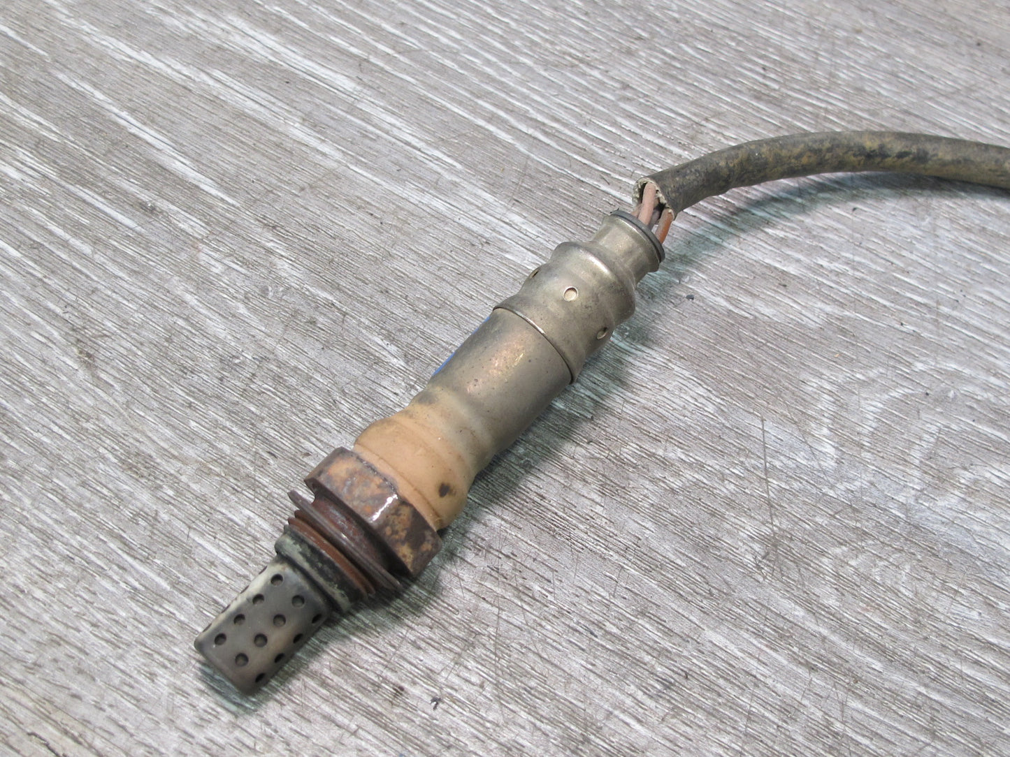 2003-2006 Hummer H2 6.0L V8 Exhaust Oxygen Lambda Probe O2 Sensor Delphi Set