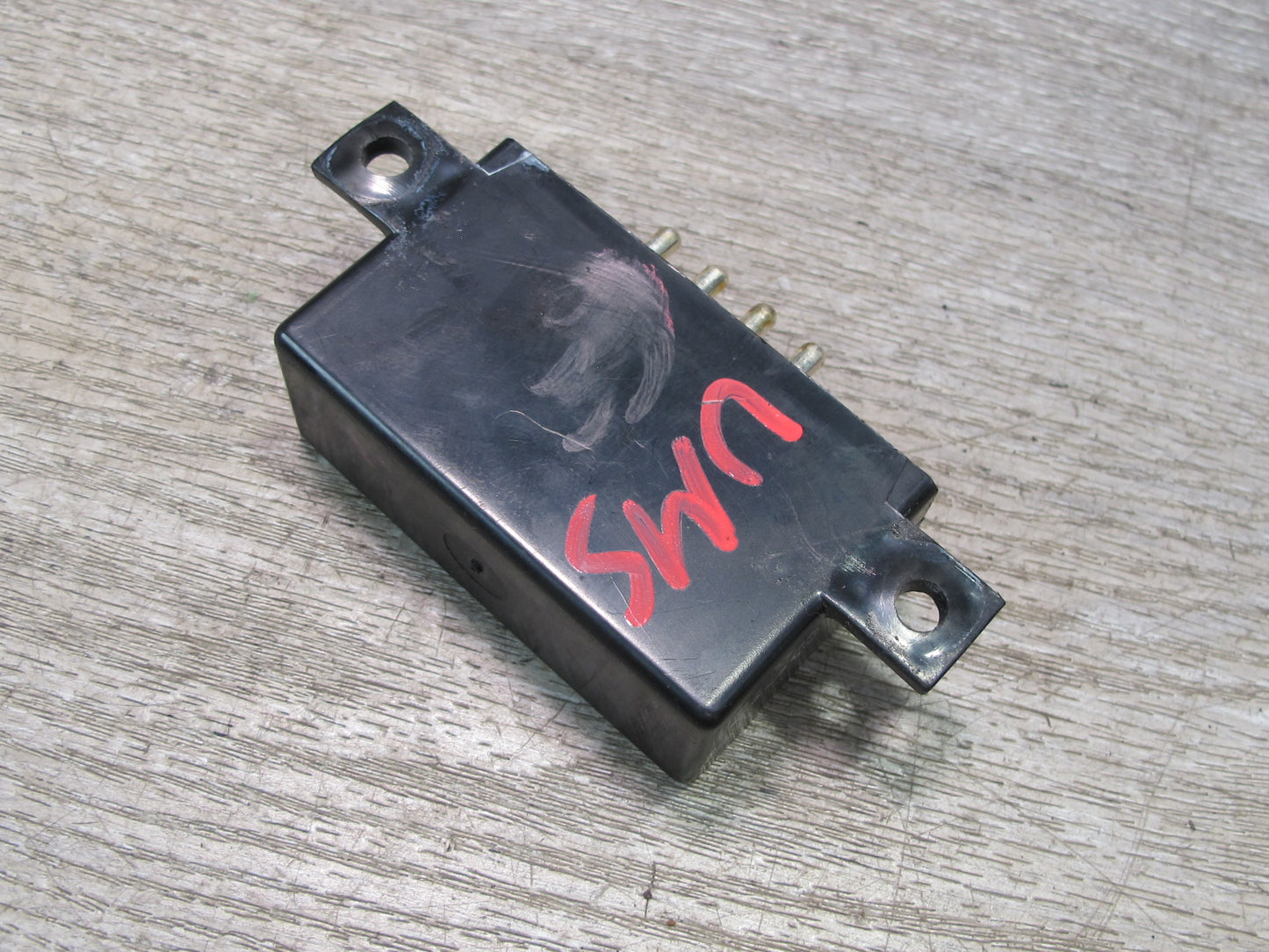 86-91 Mercedes W126 S-class Heated Seat Relay Module 1268210147 OEM