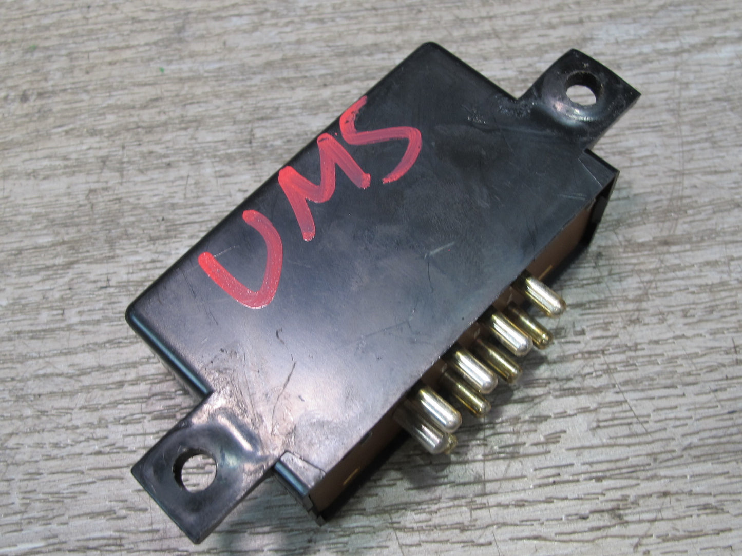 86-91 Mercedes W126 S-class Heated Seat Relay Module 1268210147 OEM