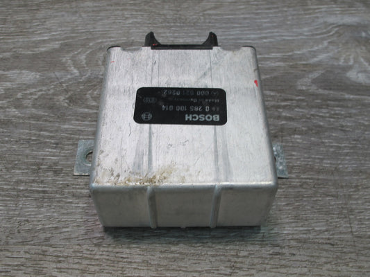 86-91 Mercedes W126 S-class Seat Belt Relay Module 0008200297 OEM