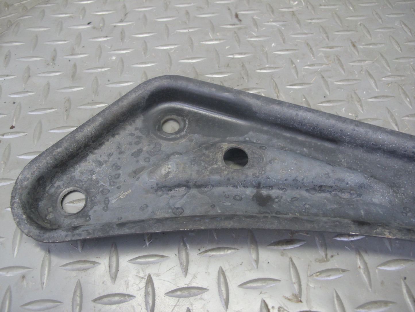 00-05 Toyota MR2 Spyder ZZW30L Front Left Suspension Lower Brace OEM