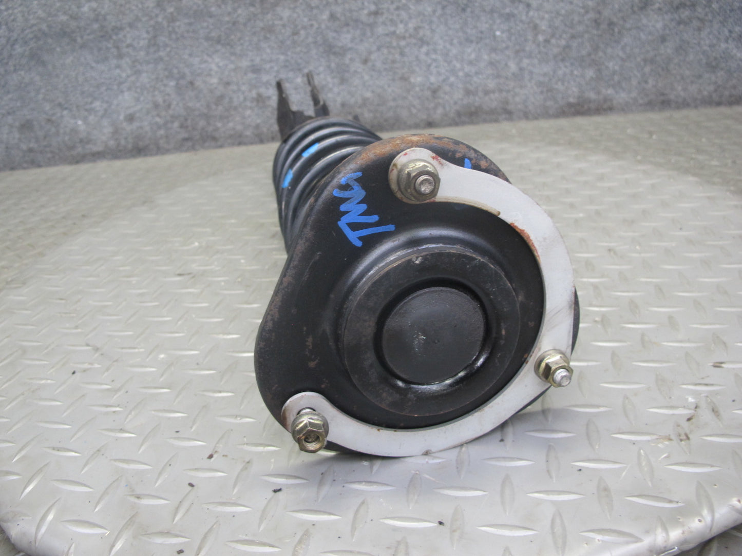 00-02 Toyota MR2 Spyder ZZW30L Set of 2 Front Strut Shock Absorber OEM