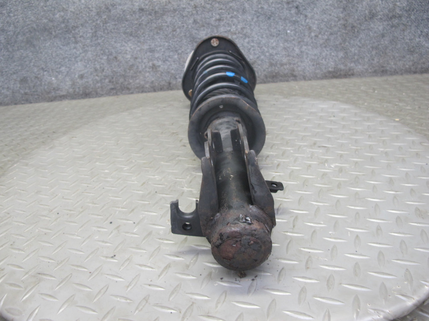 00-02 Toyota MR2 Spyder ZZW30L Set of 2 Front Strut Shock Absorber OEM