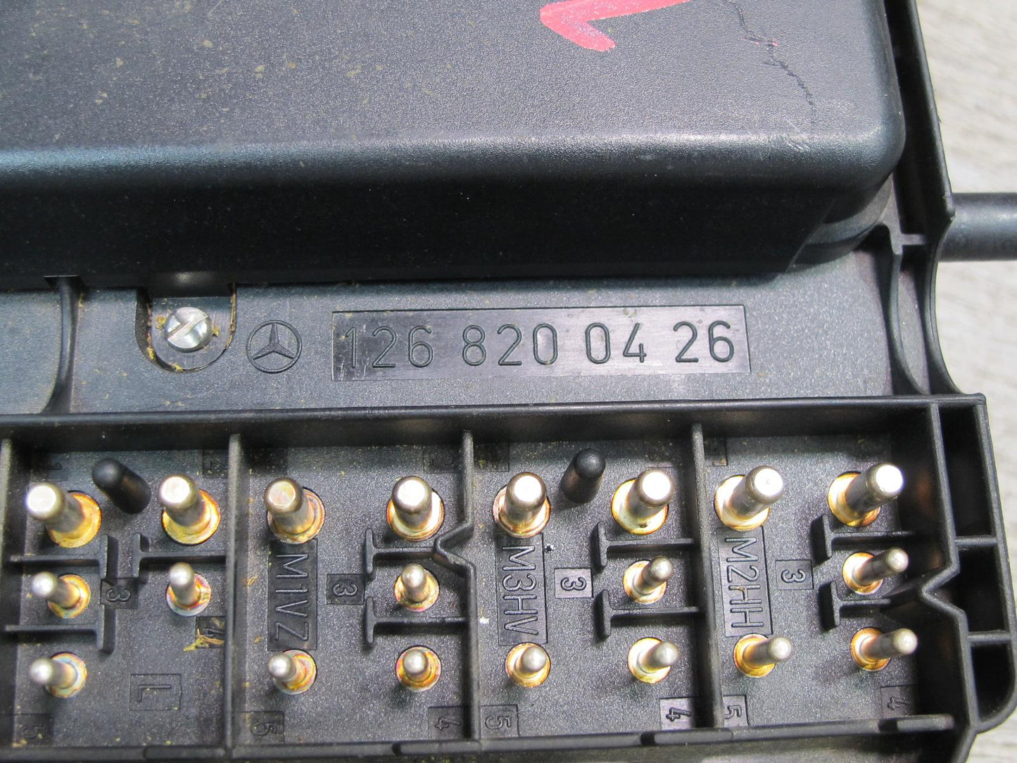 86-91 Mercedes W126 S-class Front Left Seat Control Module 1268200426 OEM