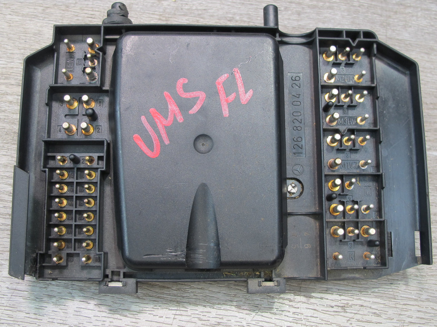 86-91 Mercedes W126 S-class Front Left Seat Control Module 1268200426 OEM