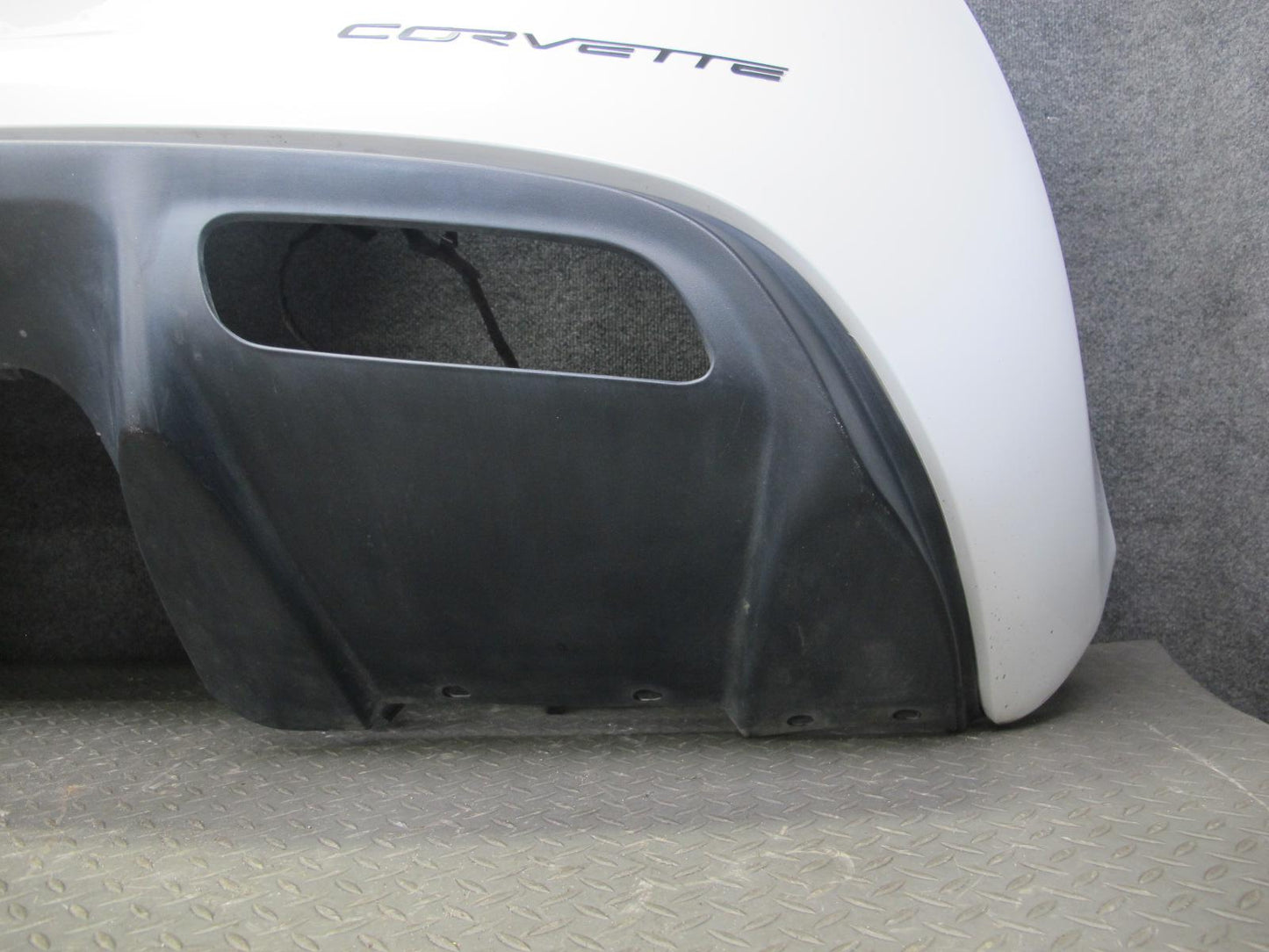 05-13 Chevrolet Corvette C6 Rear Bumper Cover White w Spoiler & Diffuser OEM