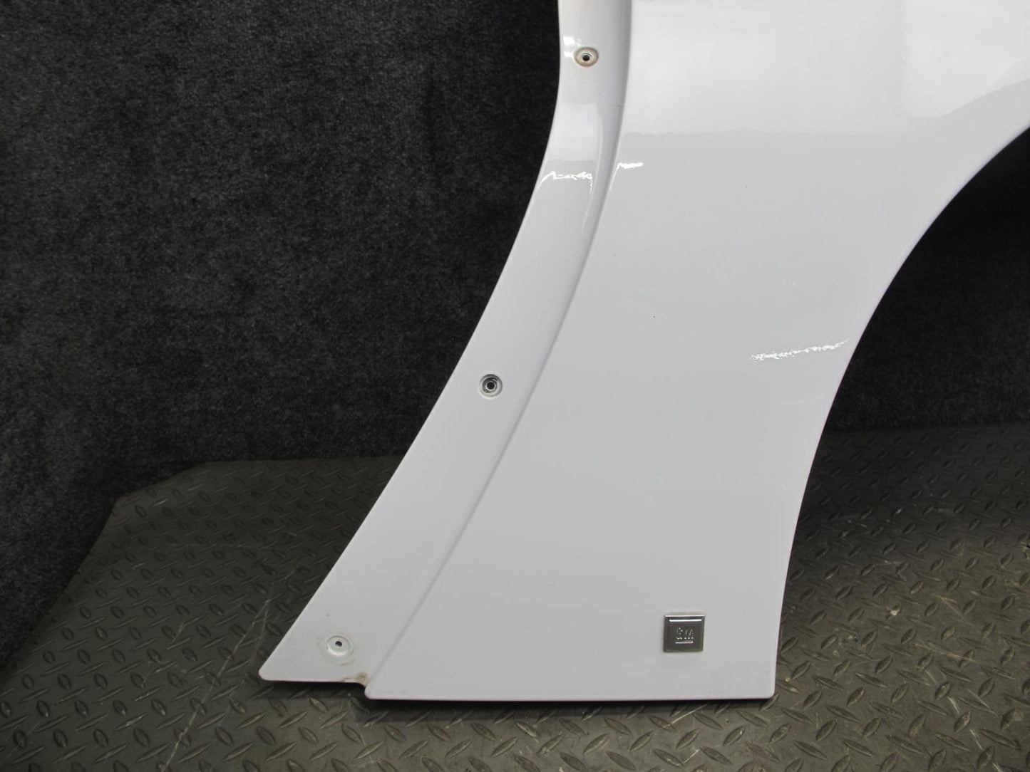 05-13 Chevrolet Corvette C6 Coupe Rear Left Quarter Fender Shell Cover Panel OEM