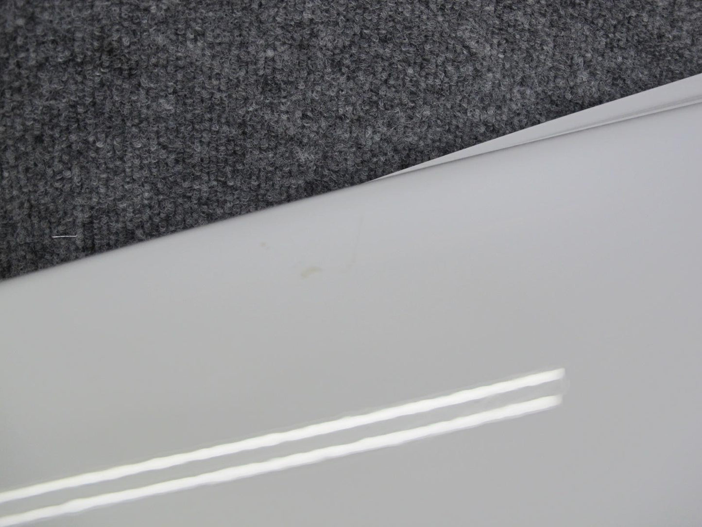 05-13 Chevrolet Corvette C6 Base Front Left Fender Shell Cover Panel White OEM