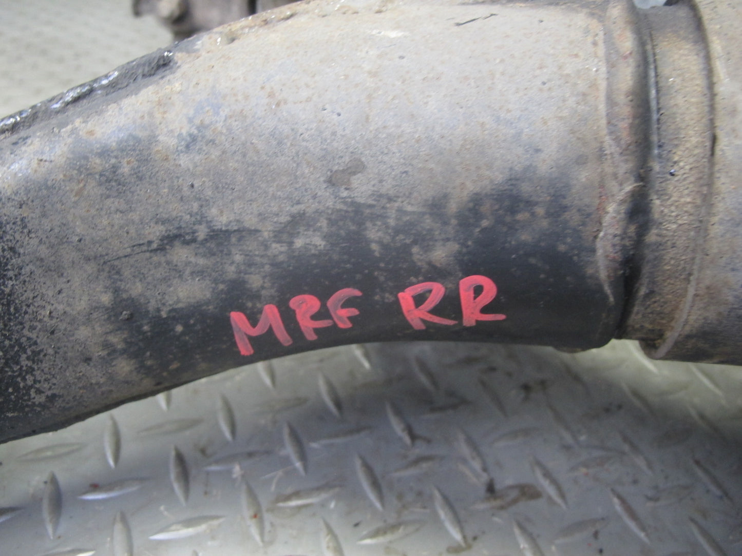 86-91 Mazda RX7 FC3S Rear Right Spindle Knuckle Wheel Hub w Trailing Arm OEM