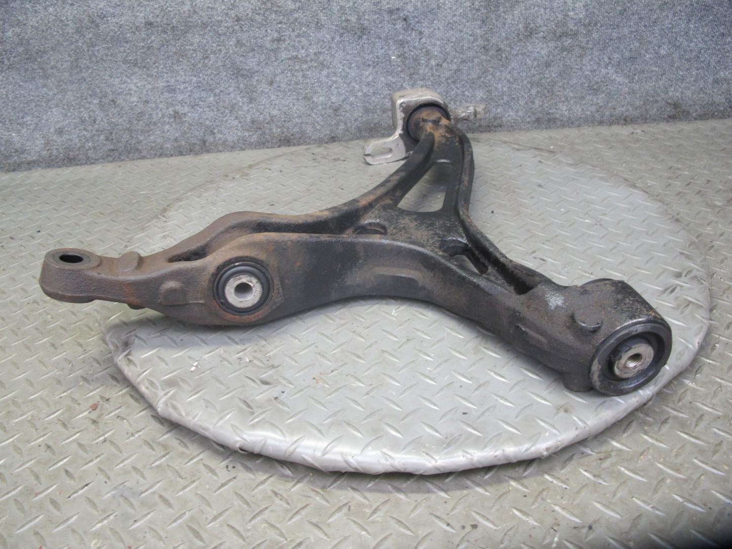 06-11 Mercedes W164 Ml-class Front Right Lower Control Arm OEM