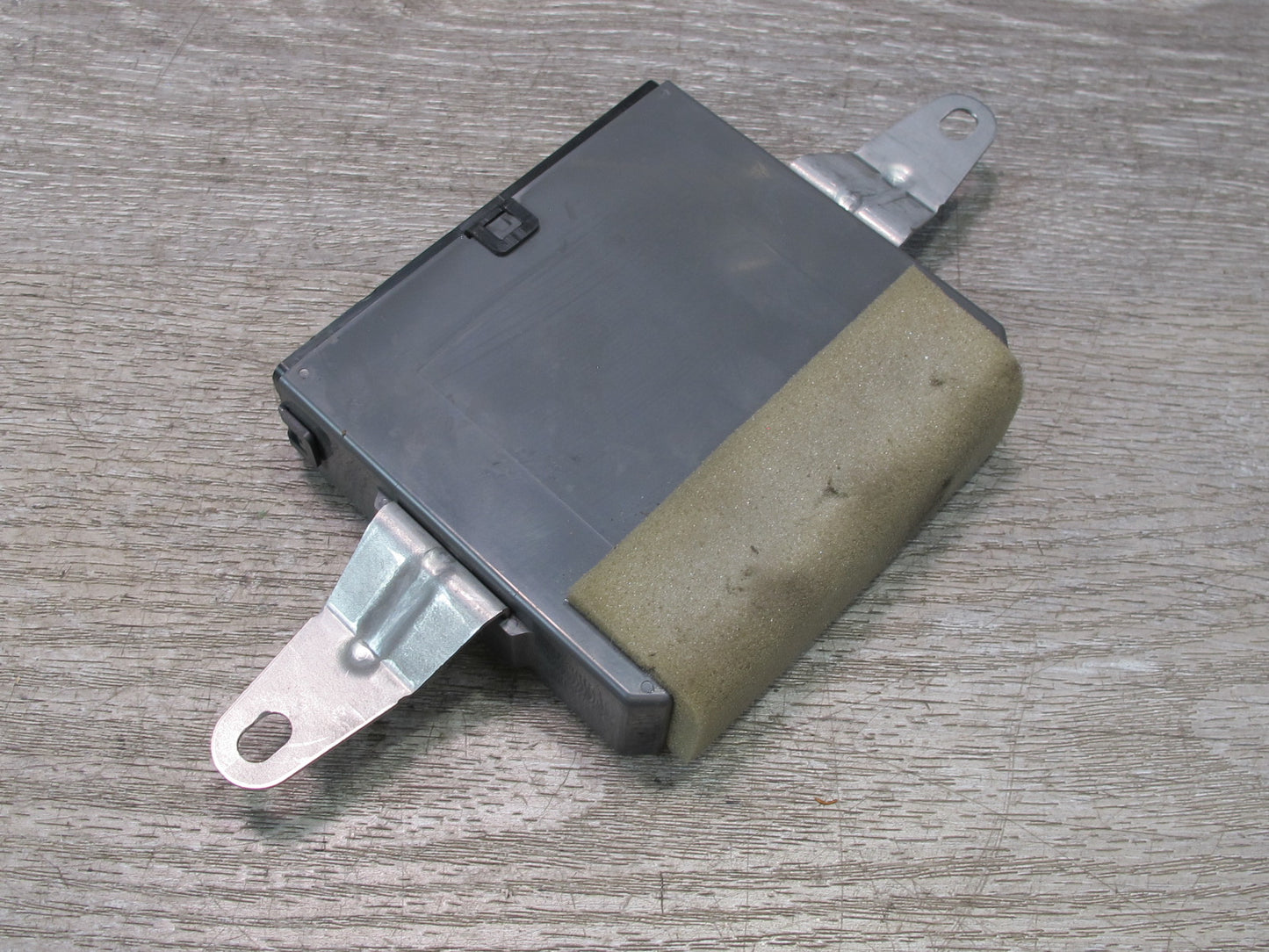 08-09 Lexus UVF46 LS600hL Rear Left Door Multiplex Control Module OEM