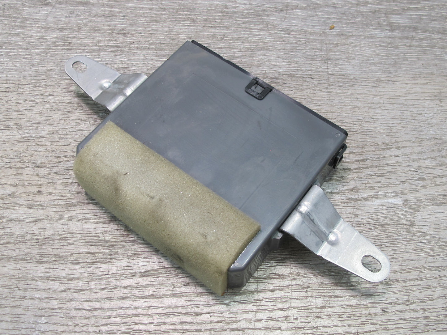 08-09 Lexus UVF46 LS600hL Rear Left Door Multiplex Control Module OEM